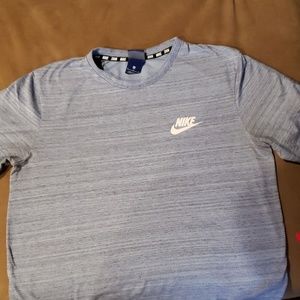 Men's Nike Performance T-shirt